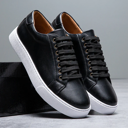 Jonathan Leder Sneakers