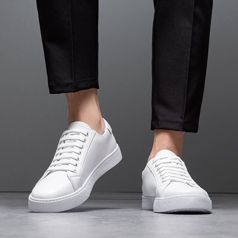 Jonathan Leder Sneakers