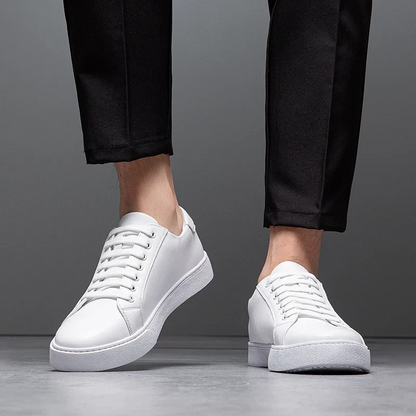 Jonathan Leder Sneakers
