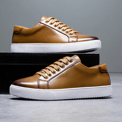 Jonathan Leder Sneakers